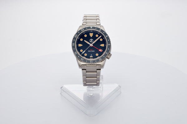 Mako 300m GMT 'Vintage Black'