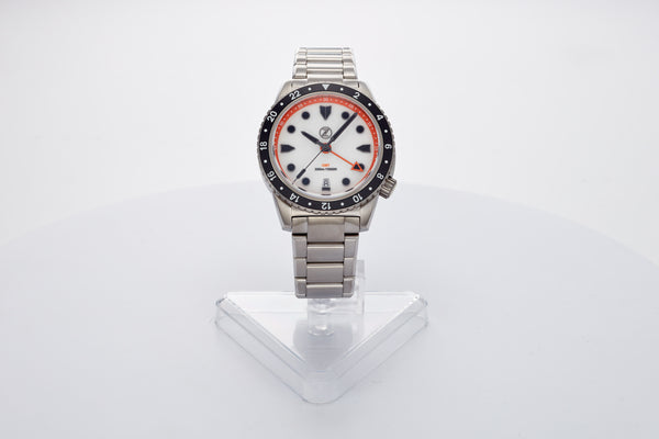 Mako 300m GMT 'Cracked Ice'