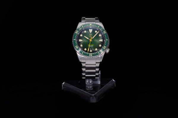Great White V2 300m 'Antique Green'